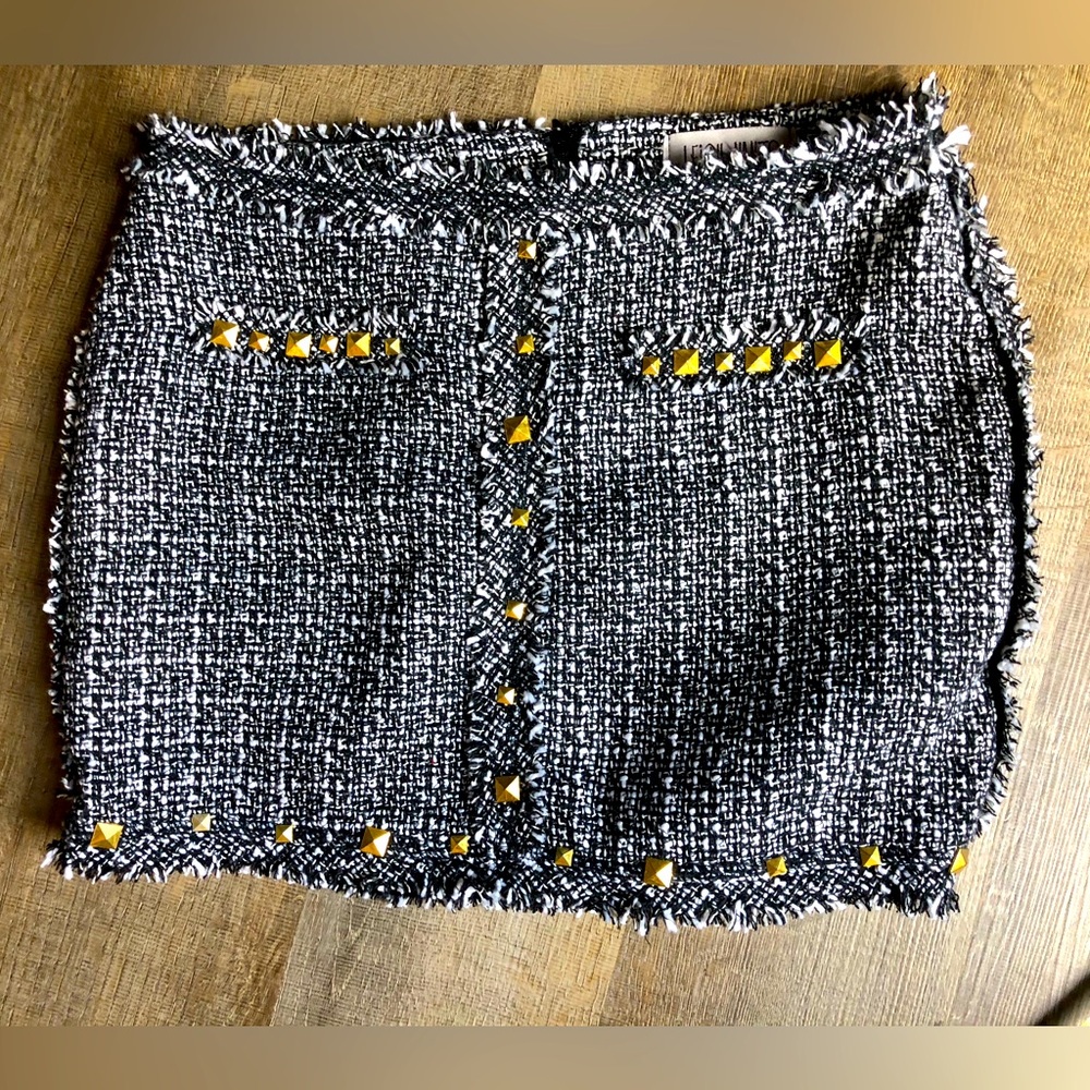Leigh Nants tweed skirt women’s small black white frayed gold tone pyramids